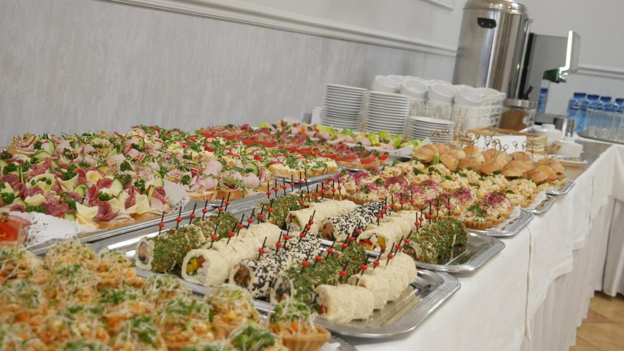 Restauracja Kargul Noclegi Łęczyca Esterno foto